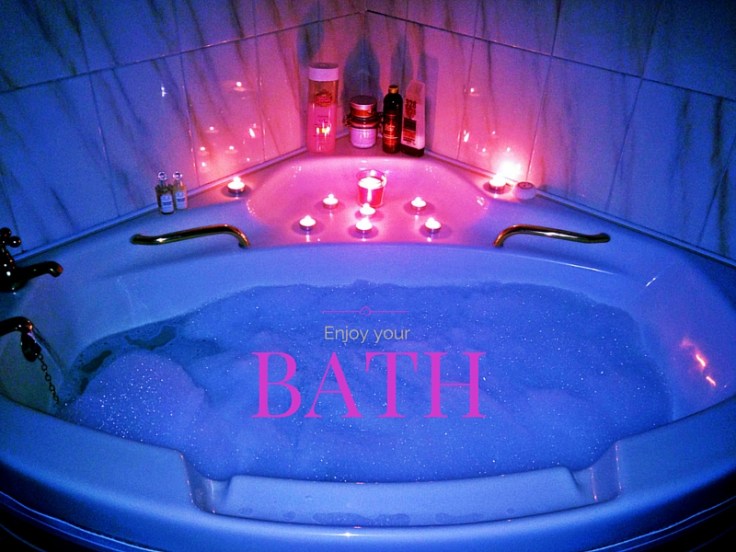Bathtub Day Polina Skrebneva blog