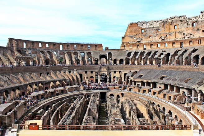 polina.rocks Rome Colosseum 2