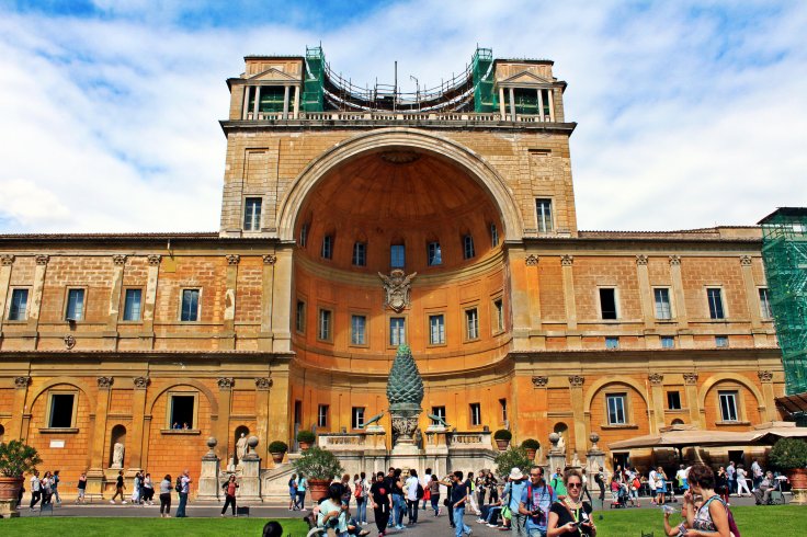 polina.rocks Vatican Rome Italy 3