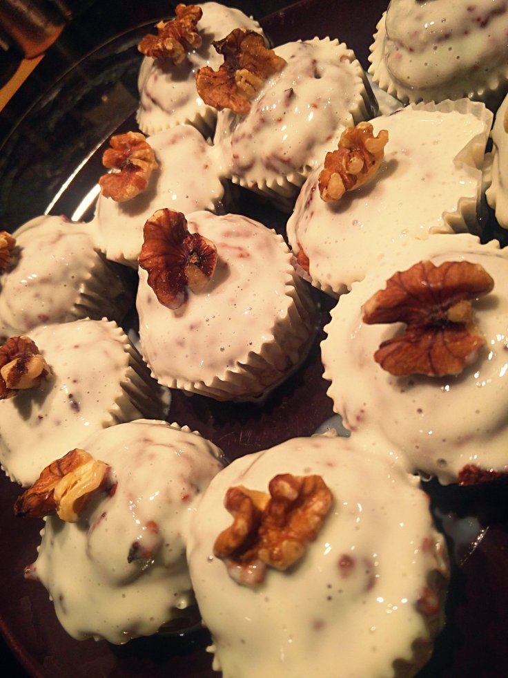 protein-carrot-cupcake-healthy-carrot-cake-polina-rocks-7