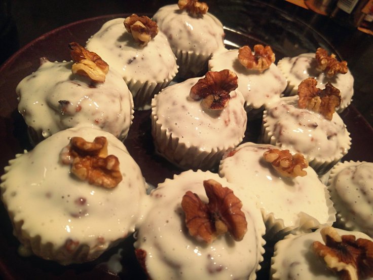 protein-carrot-cupcake-healthy-carrot-cake-polina-rocks-8