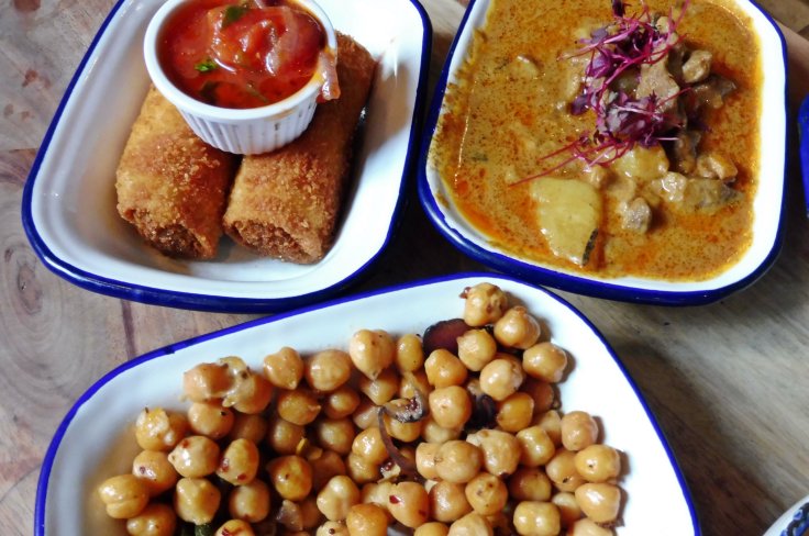 Goat Curry coconut tree Oxford